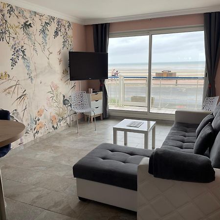 Les Pieds Dans Le Sable Apartment Bray-Dunes Bagian luar foto